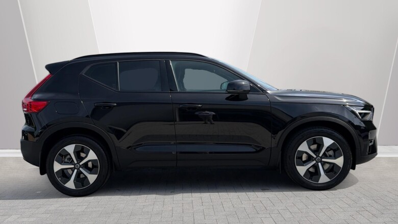 Volvo XC40 2.0 B3P Plus Dark 5dr Auto Petrol Estate